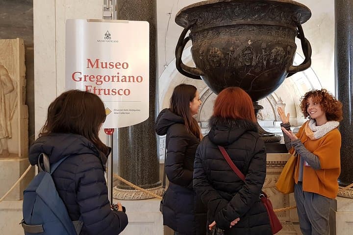 Private Vatican Tour: Egyptian and Etruscan Museum with transfers — photo 1 of 11