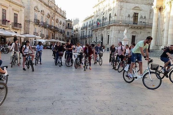Tour in bike history Island Ortigia and archeological park Neapolis — photo 1 of 5
