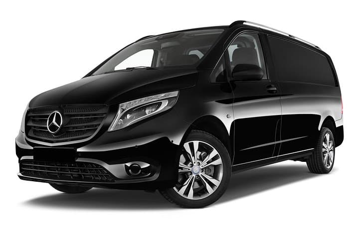 Private Transfer by Minivan from Sorrento to Rome Airport — photo 1 of 6