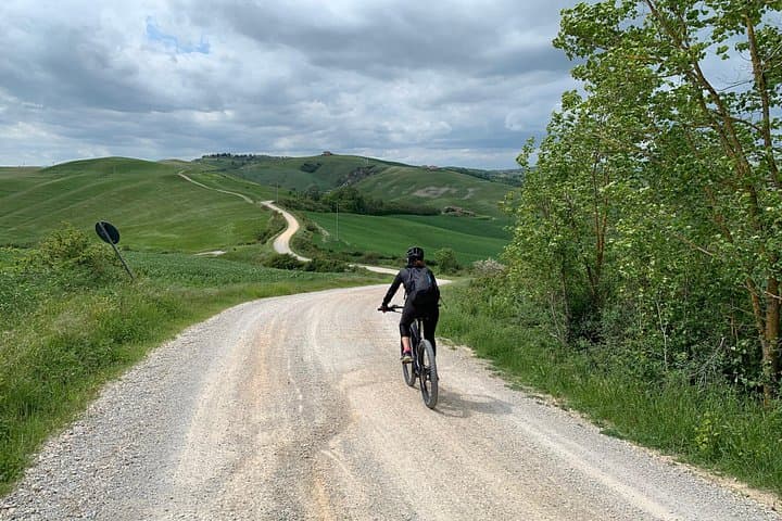 Tuscany SPA & Crete Senesi e-bike Tour – Florence Day Trips — photo 1 of 7