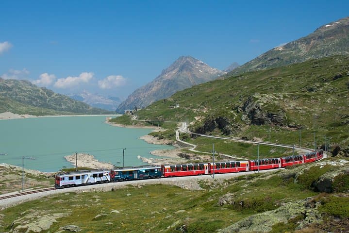 From Lake Como or Milan: Bernina Red Train Tour — photo 1 of 12