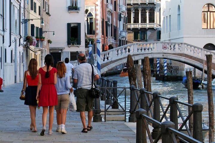 Public Tour: Wandering Around Venice — photo 1 of 6