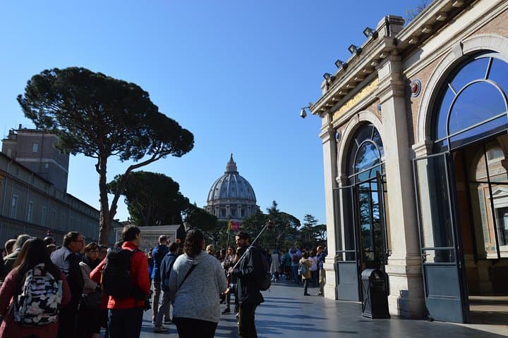 Vatican Museums with Sistine Chapel - Small Group Tour — photo 1 of 29