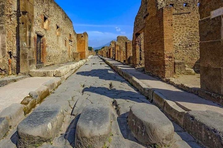 Pompeii, Sorrento and Amalfi Coast (Driver Only/Self Touring) — photo 1 of 10