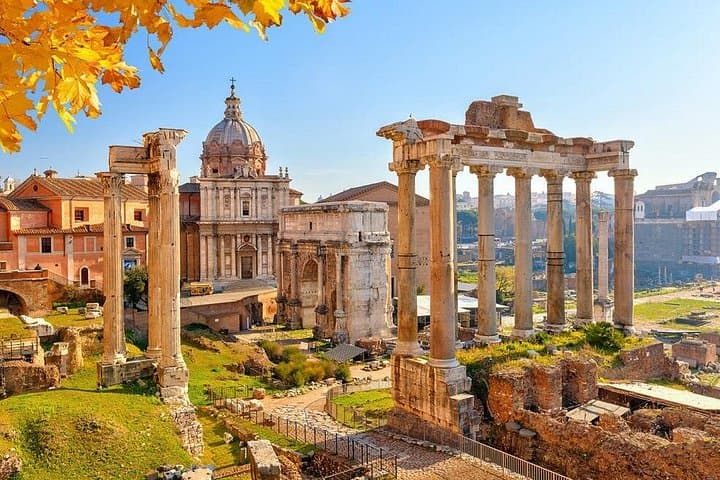 Rome: Guided Group Tour of Colosseum, Roman Forum & Palatine Hill — photo 1 of 9