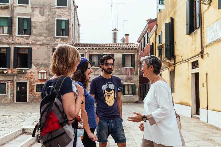 Off the Beaten Track in Venice: Private City Tour — photo 1 of 8