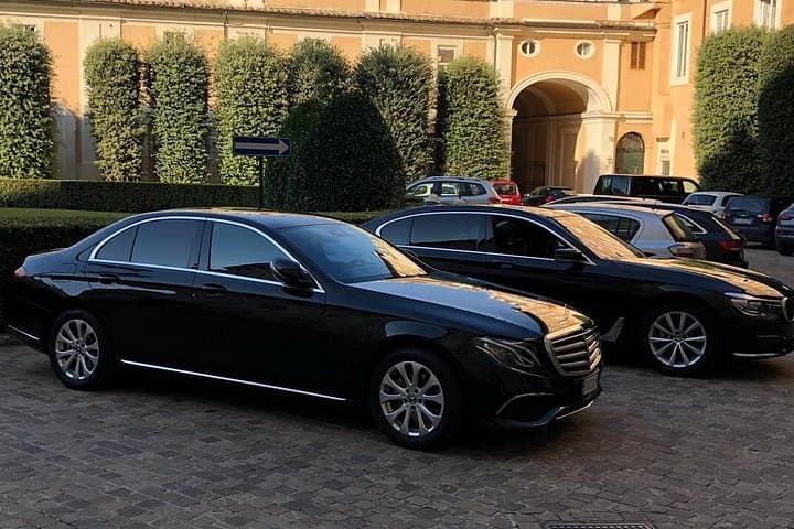 Milan Airport Transfer — photo 1 of 6
