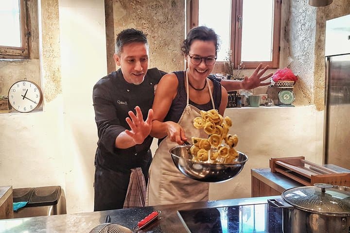 Milano The Art of Making Pasta with Italian Chef — photo 1 of 50