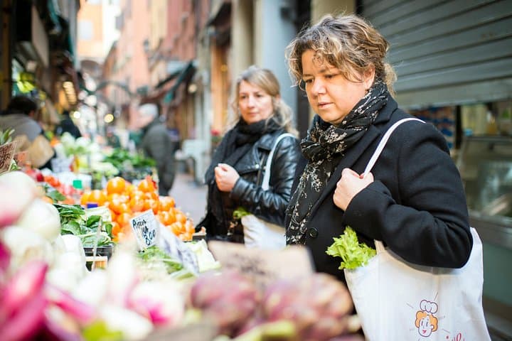Small Group Market tour and Dining Experience at a Cesarina's home in Soave — photo 1 of 6