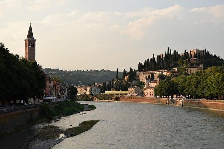 Colors, Flavors, History and Art of Autumn in Verona — photo 1 of 6