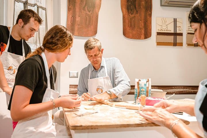 Cesarine: Small group Pasta and Tiramisu class in Procida — photo 1 of 8