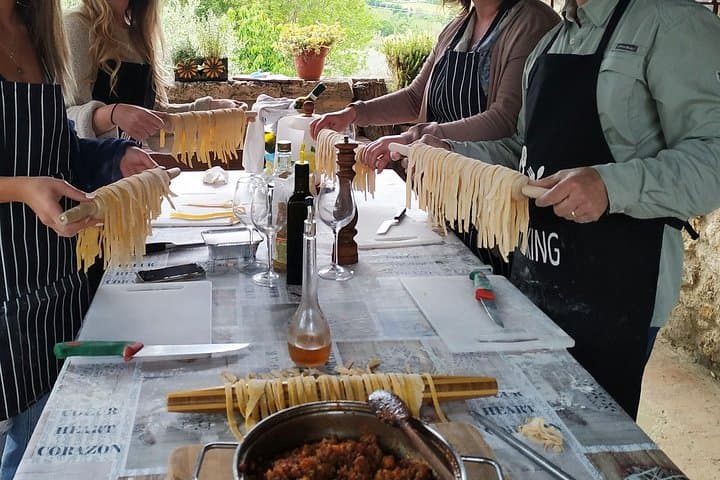 Private Tuscan Cooking Class And Wine Tasting in Radda in Chianti — photo 1 of 8