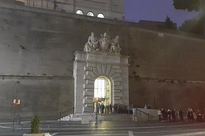 Exclusive Private Guided Tour : Vatican Museums & Sistine Chapel. — photo 1 of 20