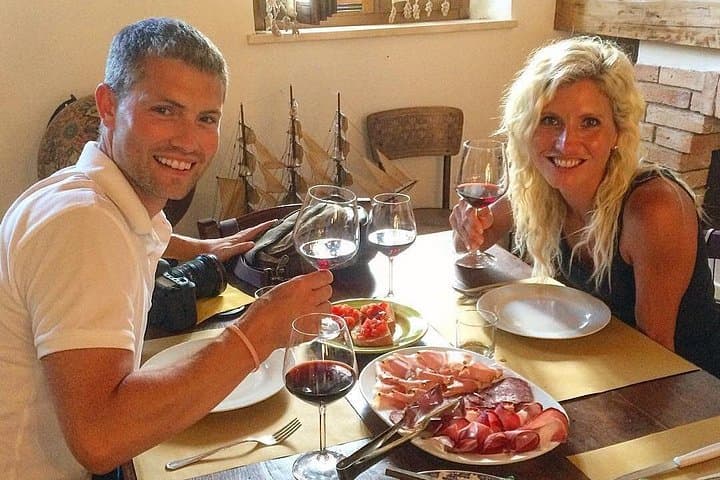 Private Brunello di Montalcino wine tour with lunch included — photo 1 of 6