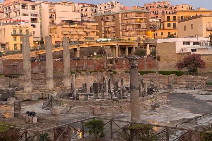 Pompeii Ruins & Vesuvio Winery TourWine Tasting with Scenic Views — photo 1 of 19
