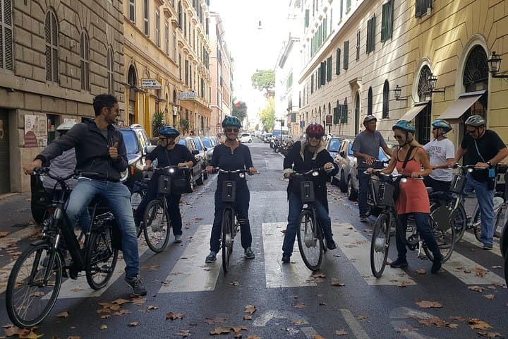 E-Bike Tour Rome Historic Center (minimum 4 pax) — photo 1 of 6