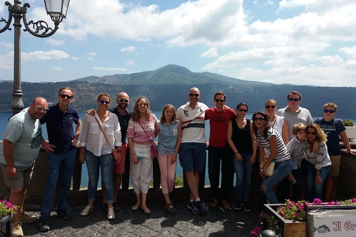 Vespa Tour with driver Castelli Romani 4 hours — photo 1 of 18