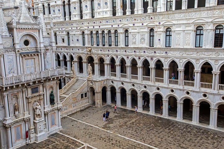 Venice: Private 2-Hour Doge's Palace Tour — photo 1 of 3
