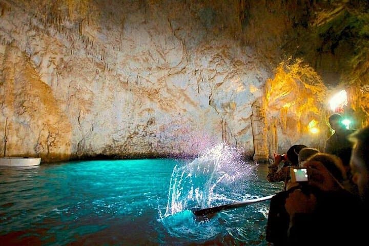 Shore tour of Ravello, Amalfi, Emerald Cave. — photo 1 of 14
