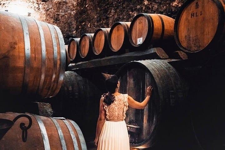 Tour of the historical cellars in Montepulciano — photo 1 of 4