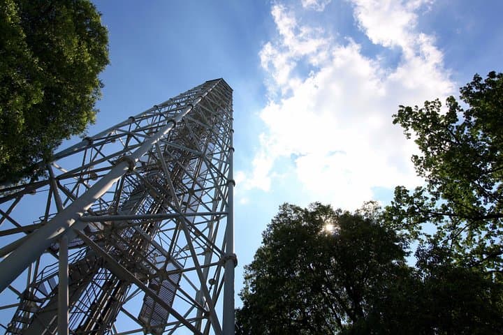 Milano: Parco Sempione and its tower with a panoramic aperitif — photo 1 of 7