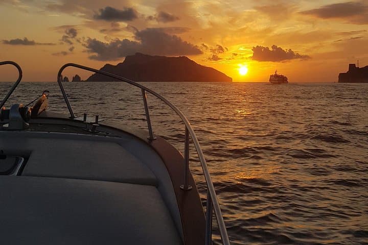 Sunset tour by private boat — photo 1 of 21