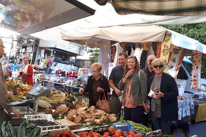 Cesarine: Market Tour & Typical Dining at a Local's Home in Siena — photo 1 of 8