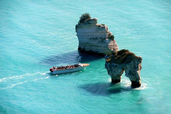 Desirèe experience. Visit the South Coast of Vieste — photo 1 of 7