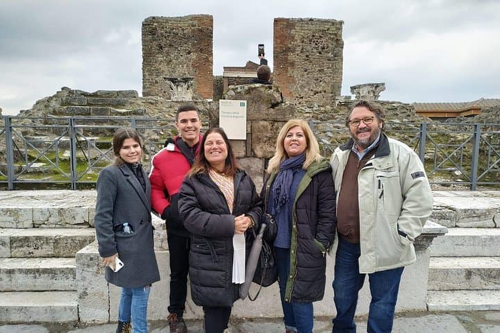 Visit Pompeii with an expert professional guide (2/3 hours) — photo 1 of 26