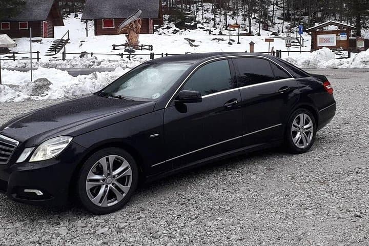 Private transfer — photo 1 of 2