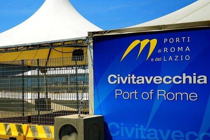 Rome: Civitavecchia Port - Private Cab Service — photo 1 of 20