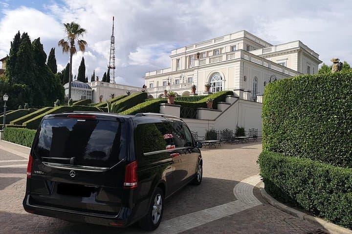 Cab from Rome to Fiumicino — photo 1 of 6
