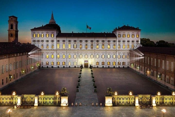 Turin: Royal Palace Guided Tour — photo 1 of 10