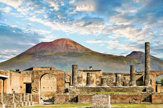 Pompeii - Small Group tour w/an Archaeologist/Skip the line