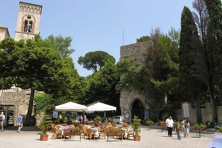 Private transfer Service from Ravello to Rome — photo 1 of 4
