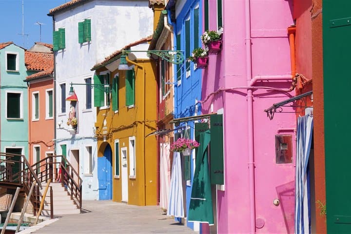 Morning Venice Lagoon Cruise: Murano and Burano Islands — photo 1 of 20