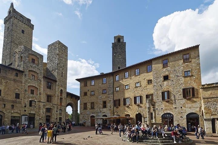Private Tour in San Gimignano — photo 1 of 12