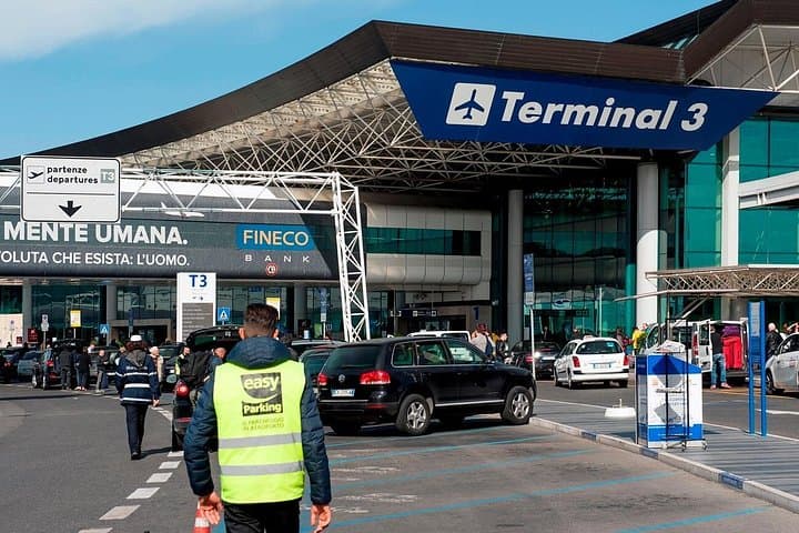 Transfer from Sorrento Coast to Fiumicino Airport (FCO) Rome — photo 1 of 5
