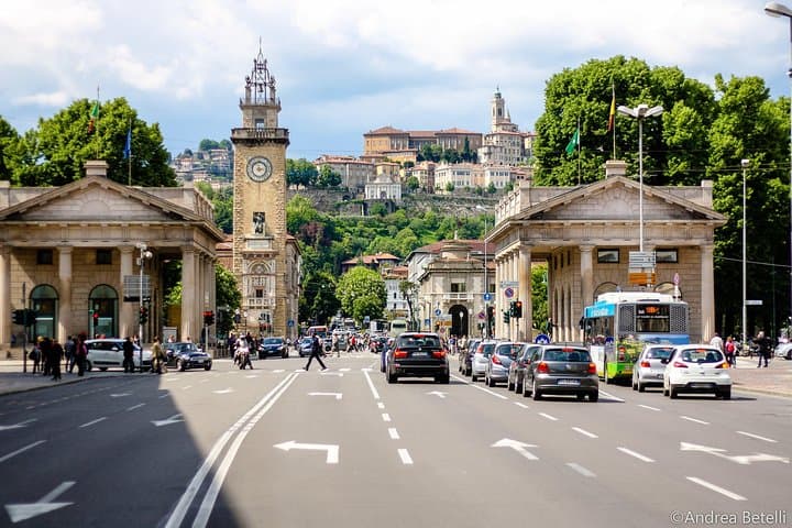 Bergamo: 2.5-hour private tour of the Lower Town — photo 1 of 8
