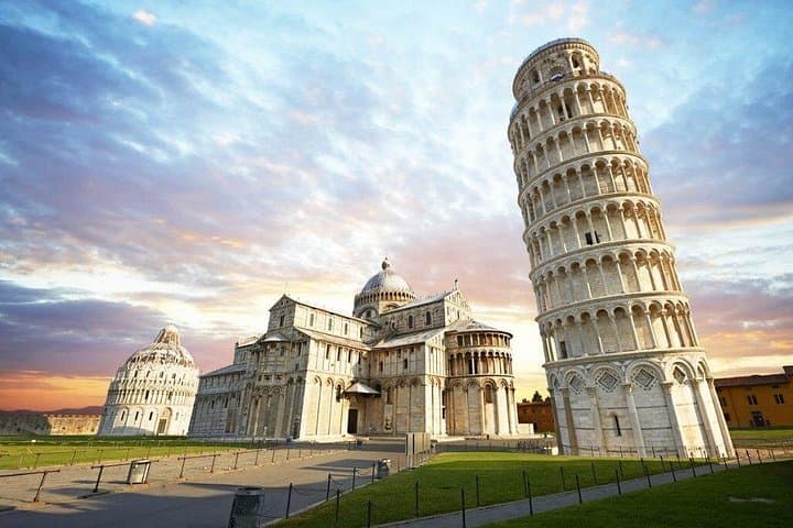 Pisa - Lucca Private Day Trip — photo 1 of 3