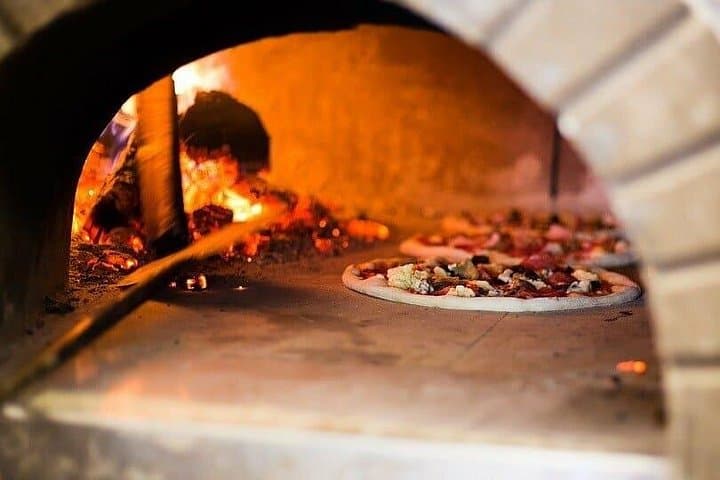 Hands-On Pizza Cooking Class in Naples — photo 1 of 6