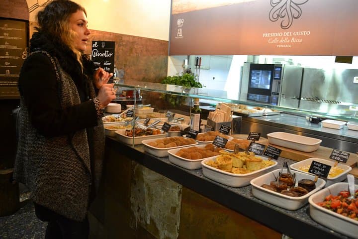 Small Group Venice Street Food and Sightseeing Tour — photo 1 of 9