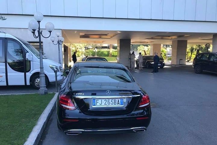 Private transfers in the city of Rome (one way) — photo 1 of 18