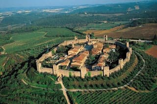 San Gimignano Monteriggioni Tuscany Chianti Wine Tasting Fullday from Florence