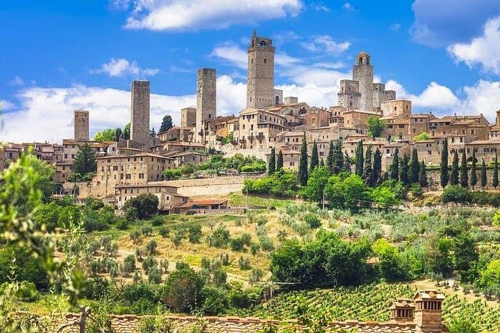 Medieval Villages: San Gimignano & Volterra from Livorno port — photo 1 of 11