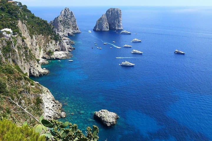 Capri, Sorrento and Pompeii Private Day Trip from Sorrento with Amazing Guide — photo 1 of 6