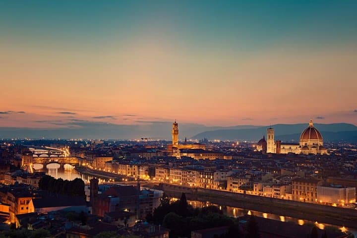 Florence By Night 2-hour Walking Experience — photo 1 of 9