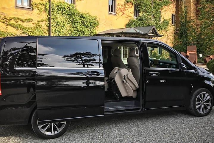 Private Transfer from ROME to SORRENTO with a stop in Pompeii or vv — photo 1 of 7