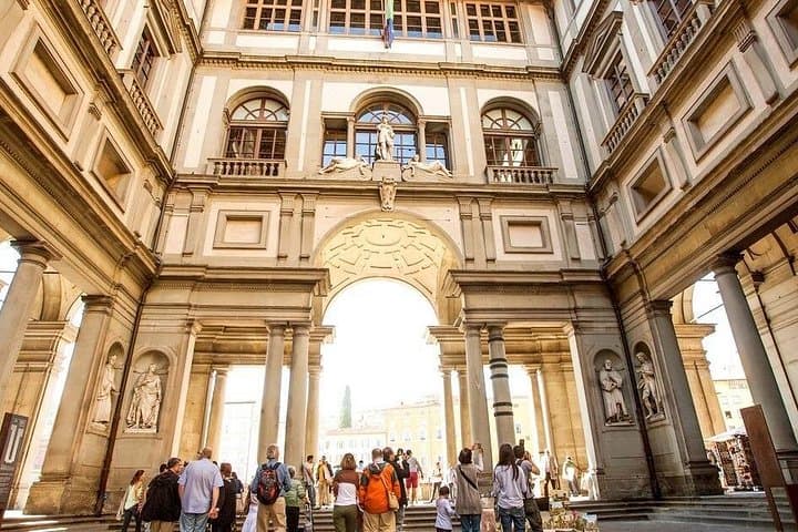 Private Uffizi Gallery Masterpieces Tour with Local Guide — photo 1 of 7