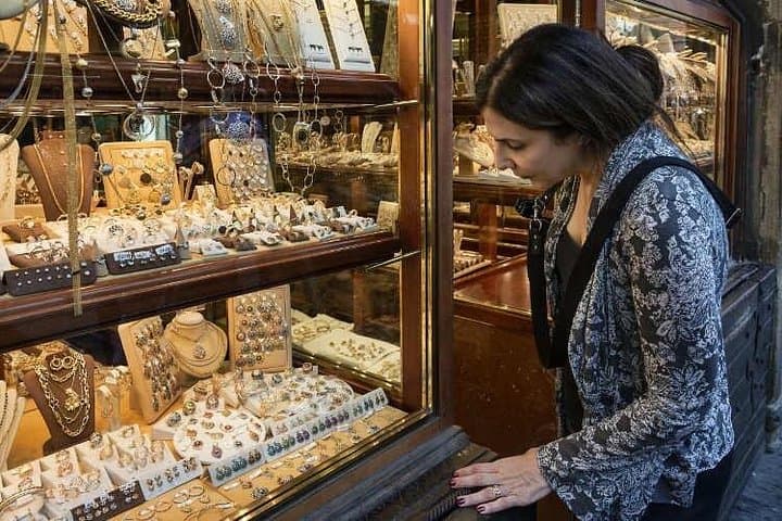 Florence Shopping Tour - Private — photo 1 of 9